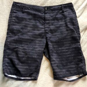 Ezekiel board aersa hybrid board short